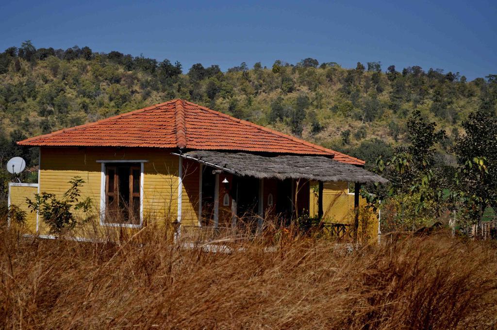 Tigergarh Resort Tāla Exterior photo